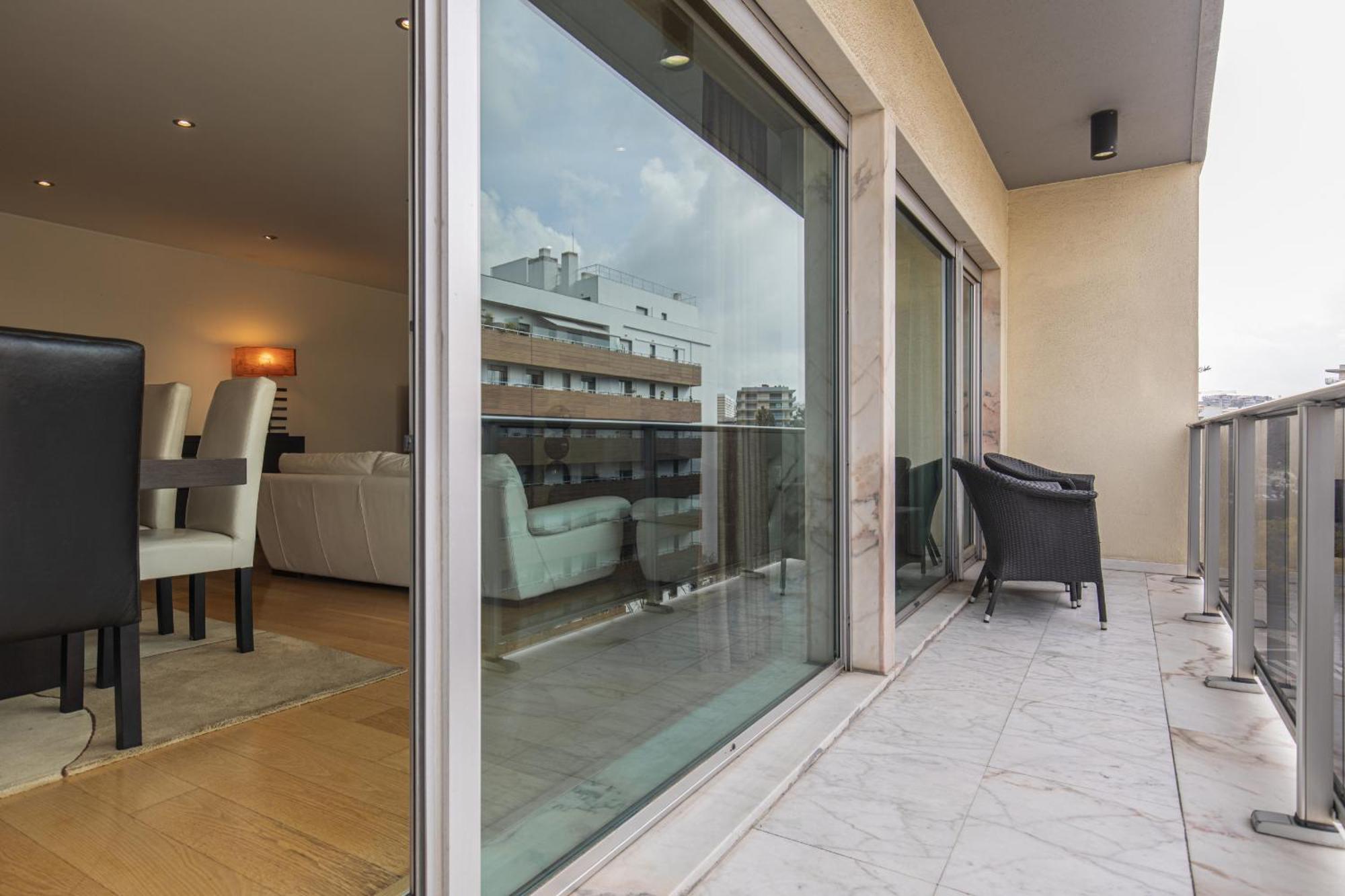 2 Bedroom Large Apartment By Innkeeper Lisbon Exterior photo